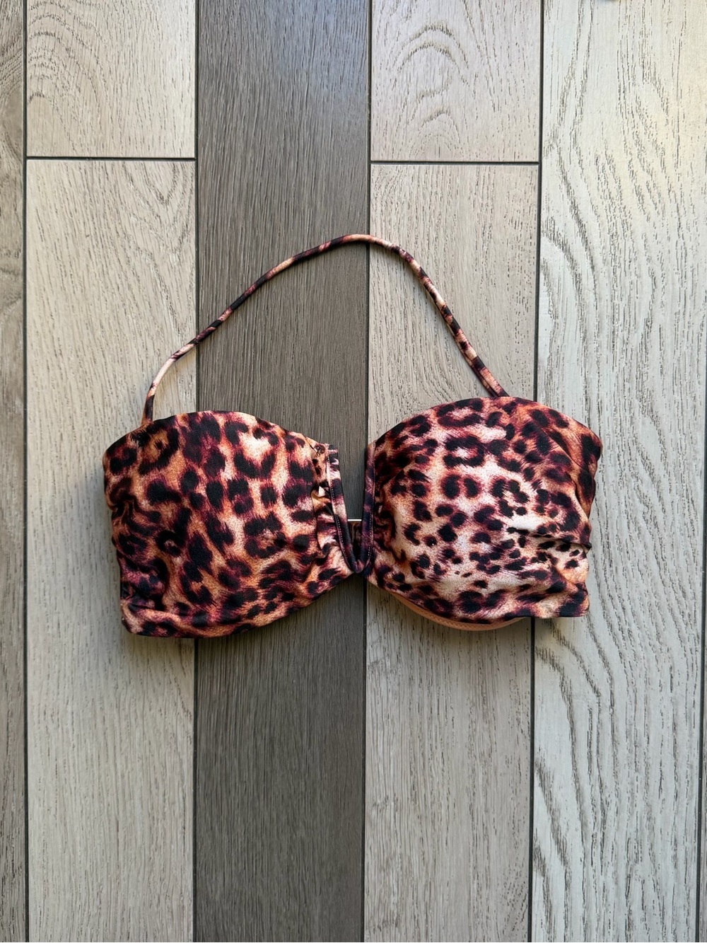 Victoria's Secret Peach Leopard Bandeau Bikini Top size S - Picture 1 of 3